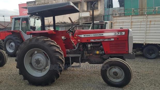 Massey * Ferguson - thumbnail 4