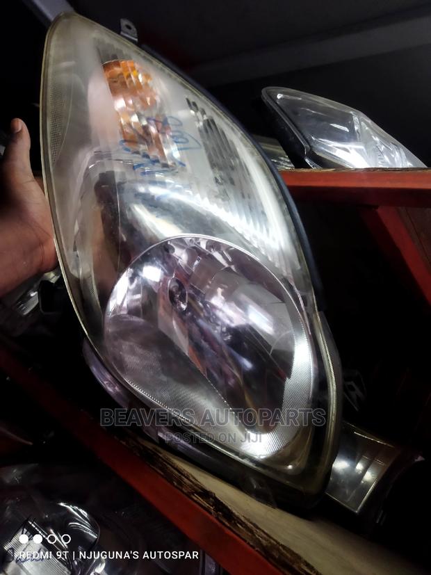 Vitz 2008 Headlight - thumbnail 2