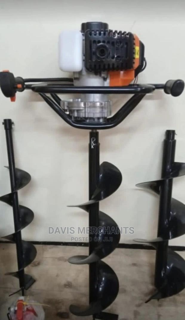 Drilling Earth Auger