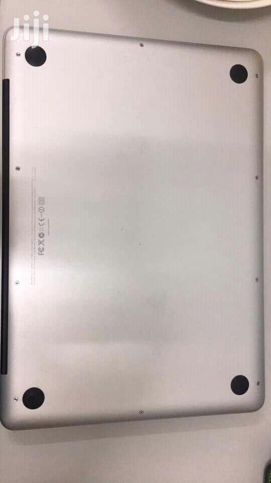 Laptop Apple MacBook Pro 4GB Intel Core i5 HDD 500GB