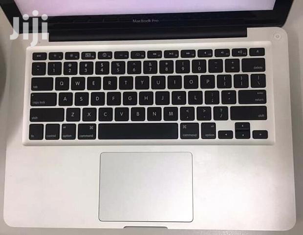 Laptop Apple MacBook Pro 4GB Intel Core i5 HDD 500GB - thumbnail 3
