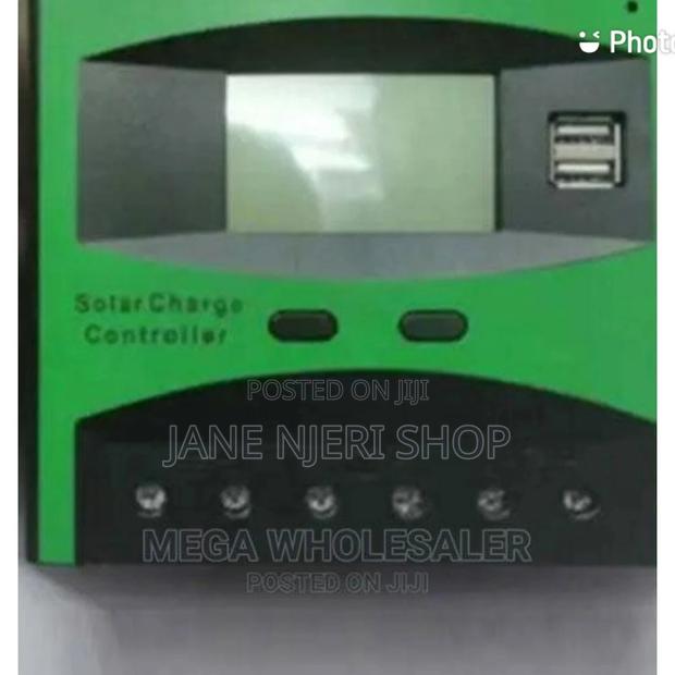 30 Ampheres Solar Controller - main view