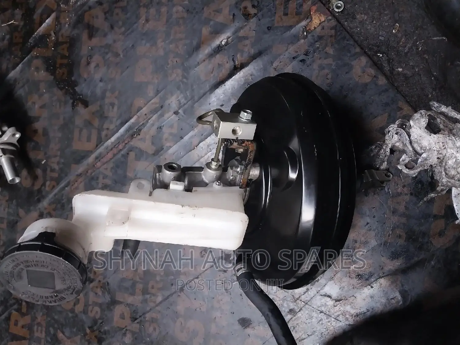 Brake Master Cylinder and Booster Dmax New Model