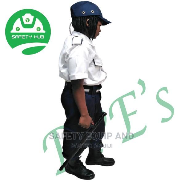 Approved Body Harness With Double Hook - thumbnail 2