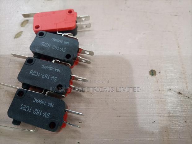 Micro Limit Switches