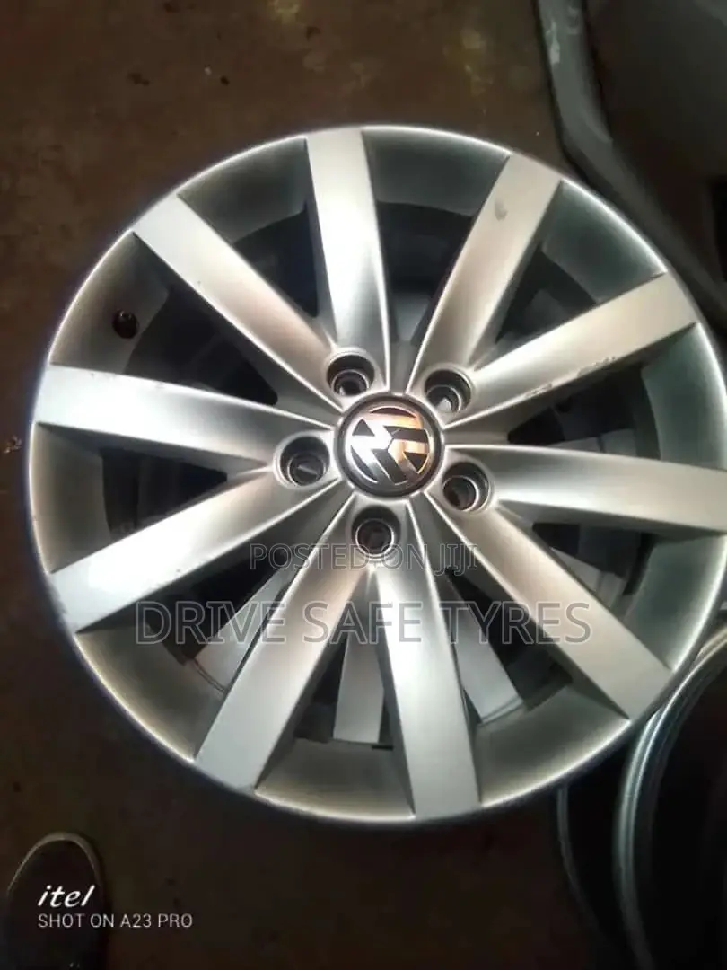 17 Inch Vw Rims Set (Germany)