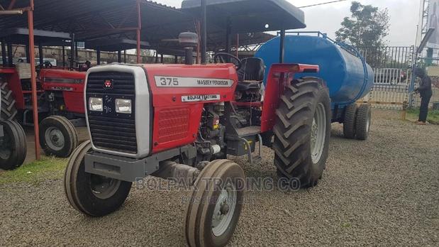 Red Massey Ferguson 75hp - main view