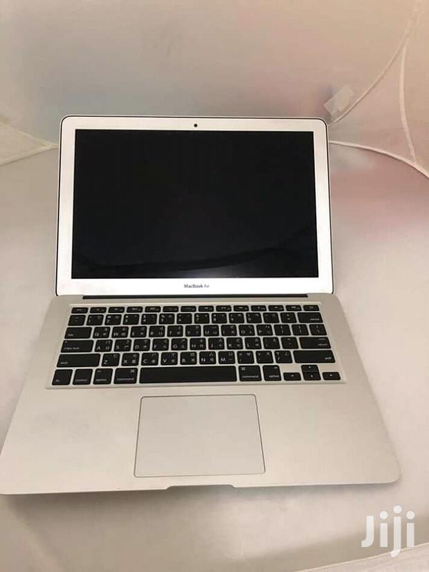 Laptop Apple MacBook Air 8GB Intel Core i5 SSD 256GB - main view