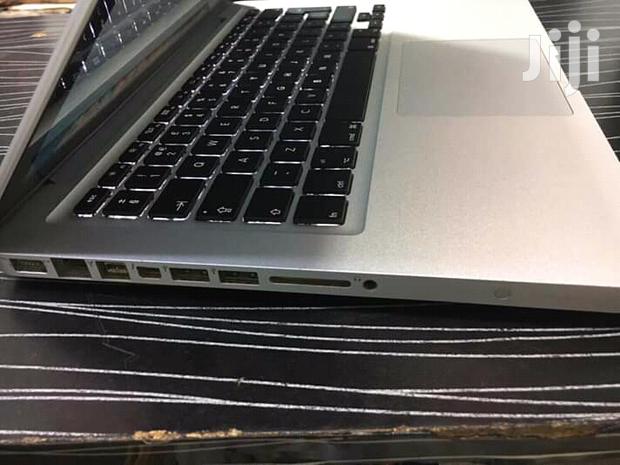Laptop Apple MacBook Pro 4GB Intel Core i5 HDD 500GB - thumbnail 3
