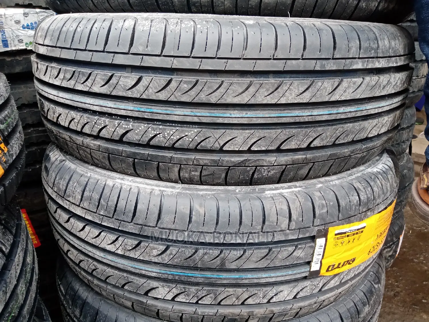 225/60r16 Boto Tyre