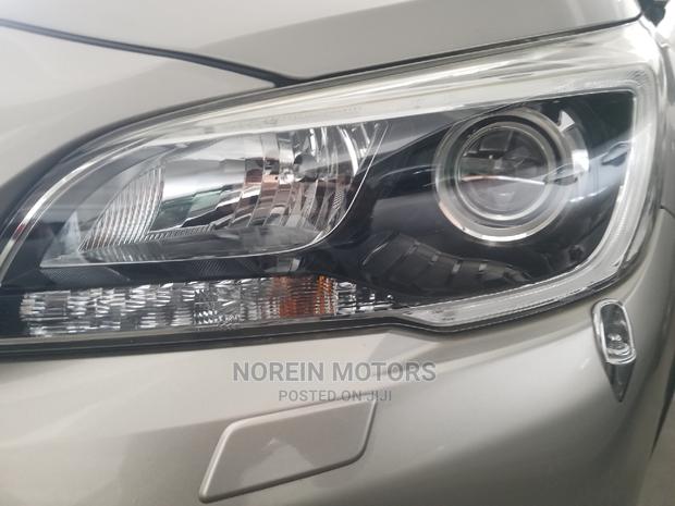 Subaru Outback 2015 Silver - thumbnail 11