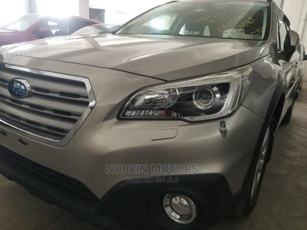 Subaru Outback 2015 Silver - thumbnail 19