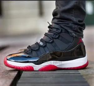 Jordan 11 Sneakers