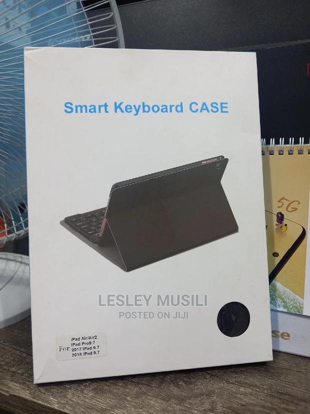 iPad Air/Air 2 Keyboard Case - thumbnail 2
