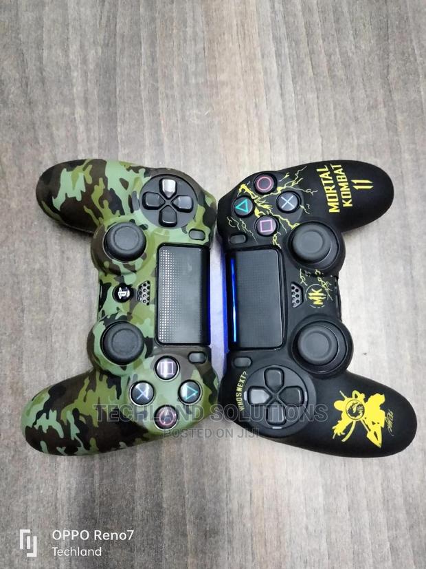 Playstation 4 Pad+ Silicon Coves