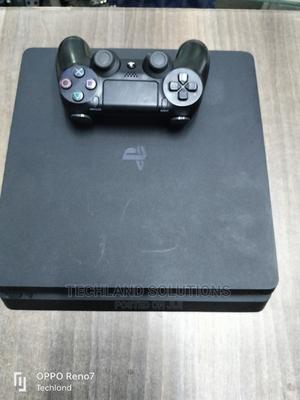 Playstation 4 Slim Chipped - thumbnail 2
