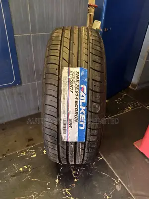 215/55r17 Falken Tyre