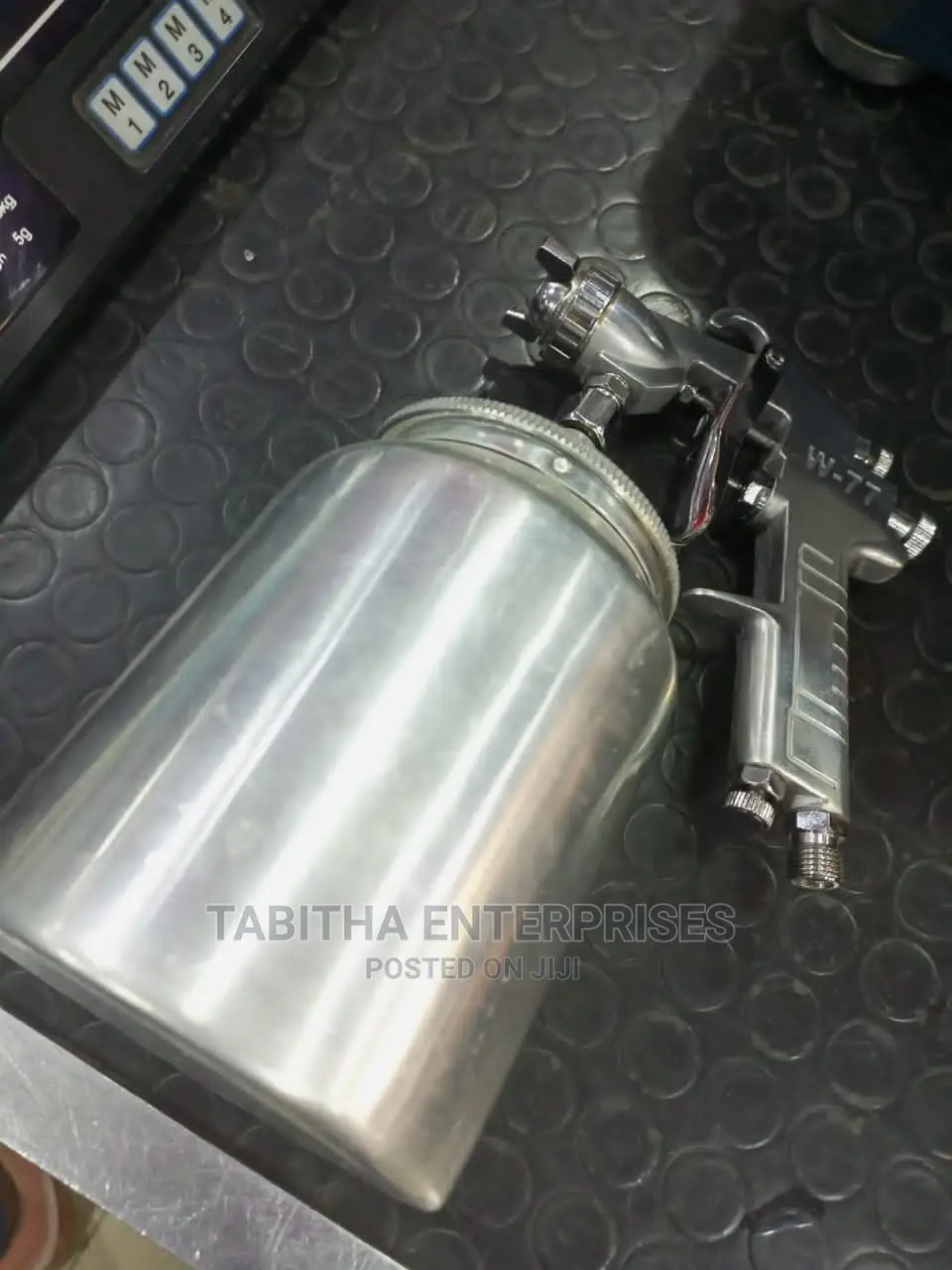Metallic Spray Gun