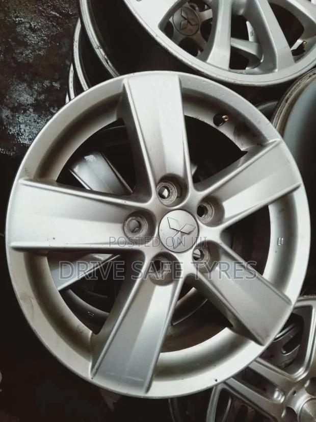 16 Inch Mitsubishi Lancer Rims Set (Japan)