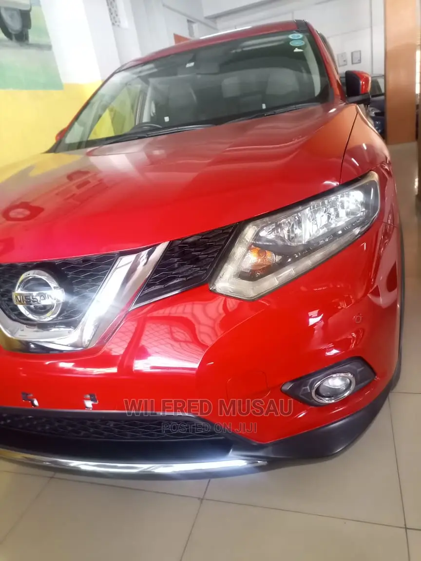Nissan X-Trail 2015 Red