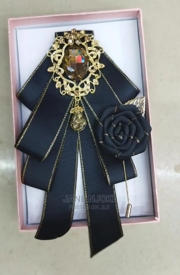 Black Bowtie French