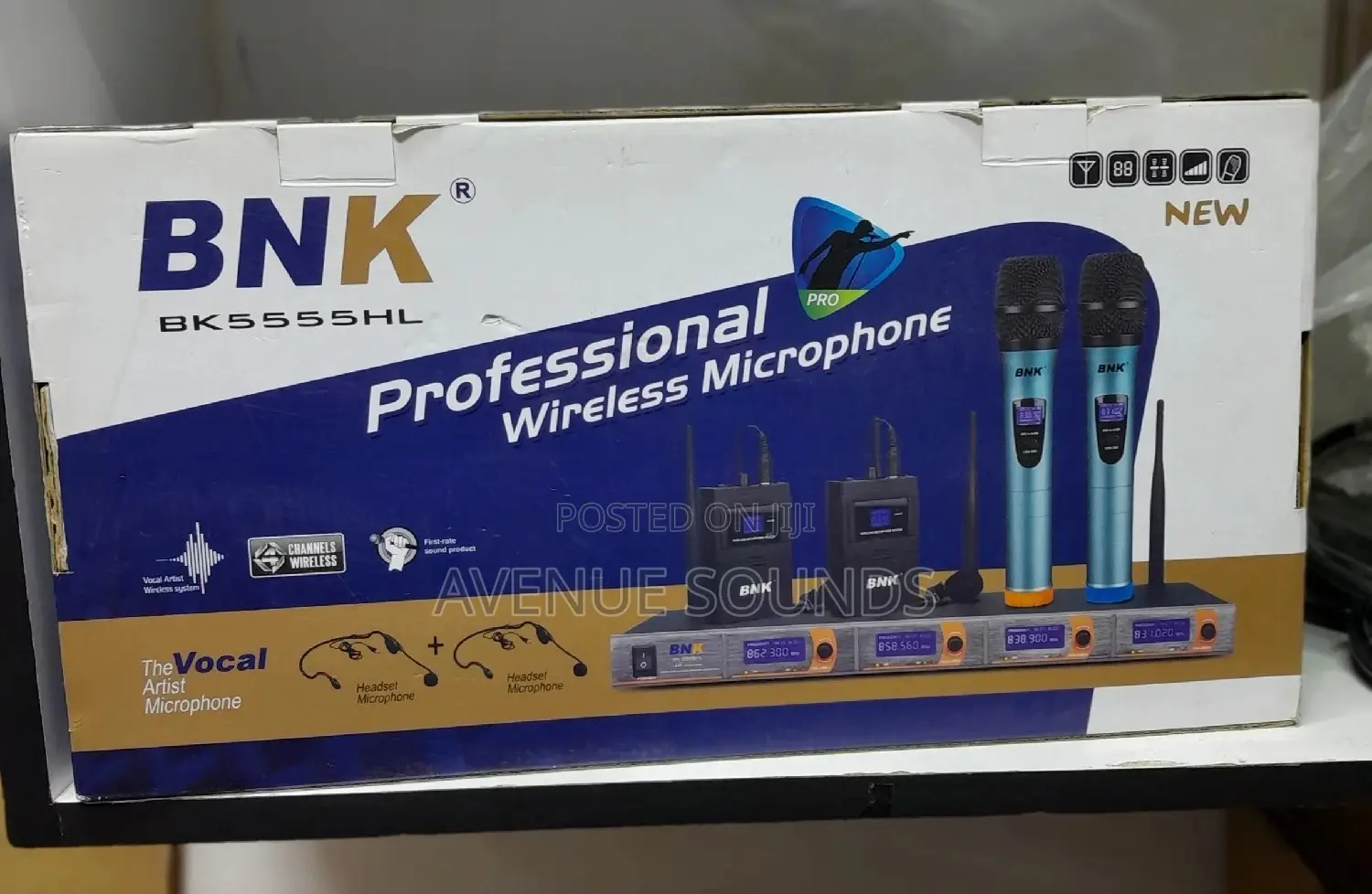 Bnk 4 in 1 Wireless Microphones