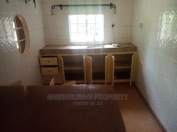 3bdrm Bungalow in Hillcrest Close, Karen C for Rent - main view
