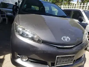 Toyota Wish 2016 Gray