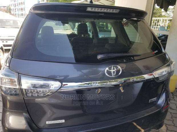 Toyota Wish 2016 Gray - thumbnail 10