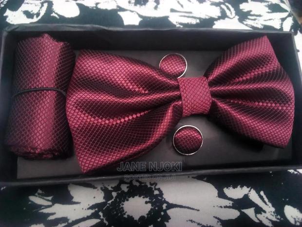 Burgad Bowtie - main view