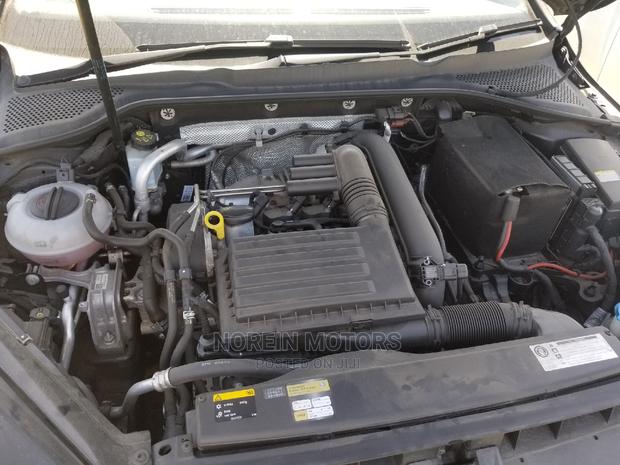 Volkswagen Golf 2015 Black - thumbnail 4