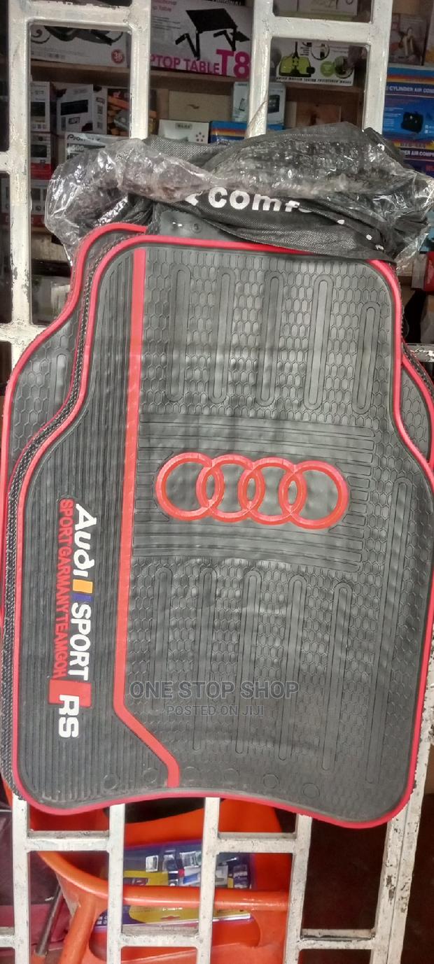 Audii Mats 5pcs With Red Line - main view