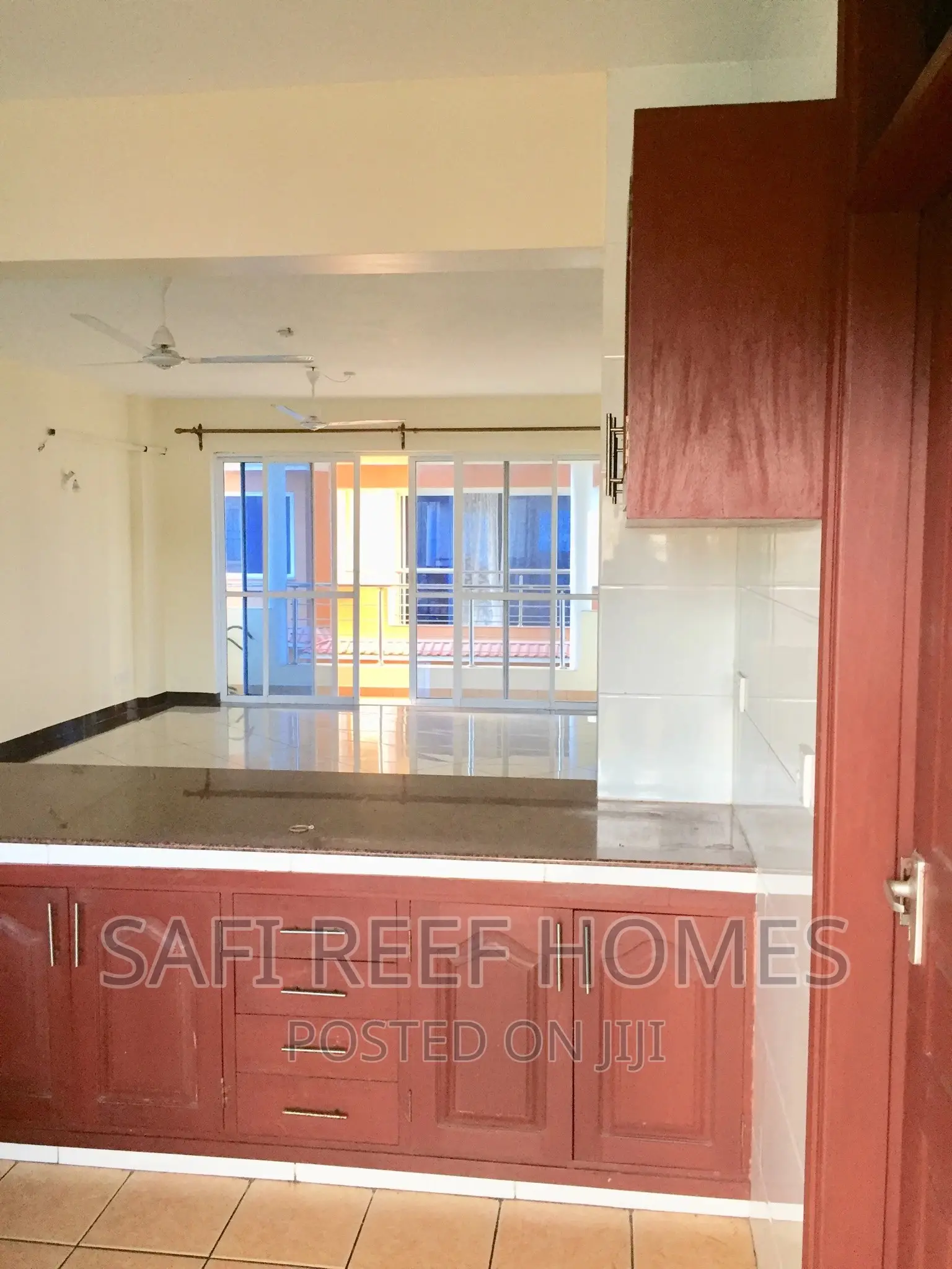 3bdrm Apartment in Kizingo for rent