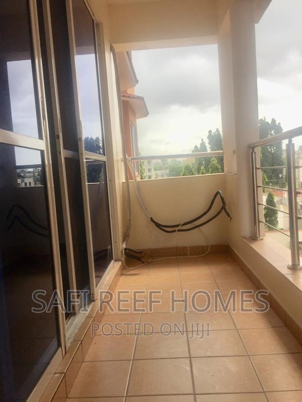 3bdrm Apartment in Kizingo for Rent - thumbnail 10