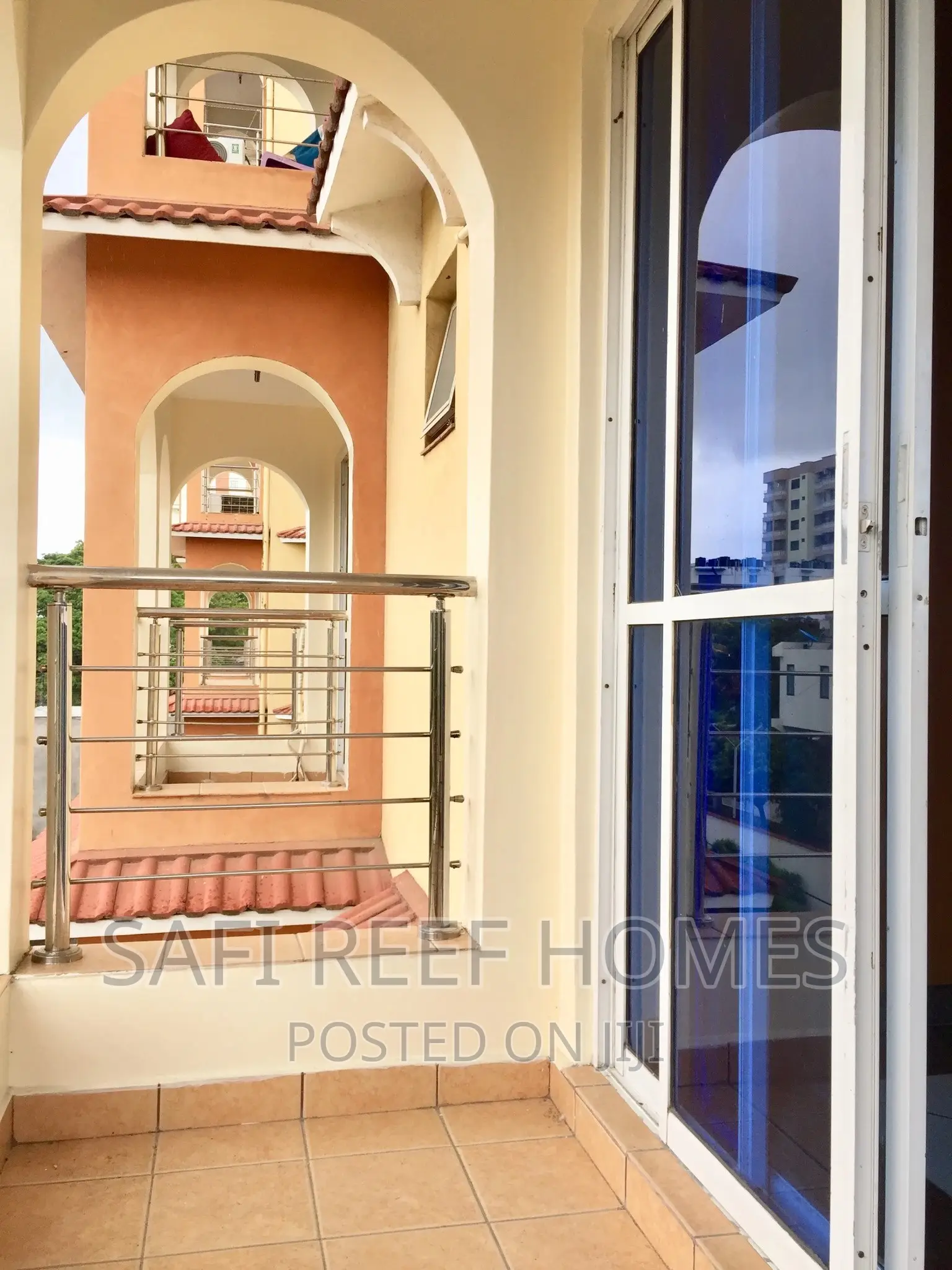 3bdrm Apartment in Kizingo for rent