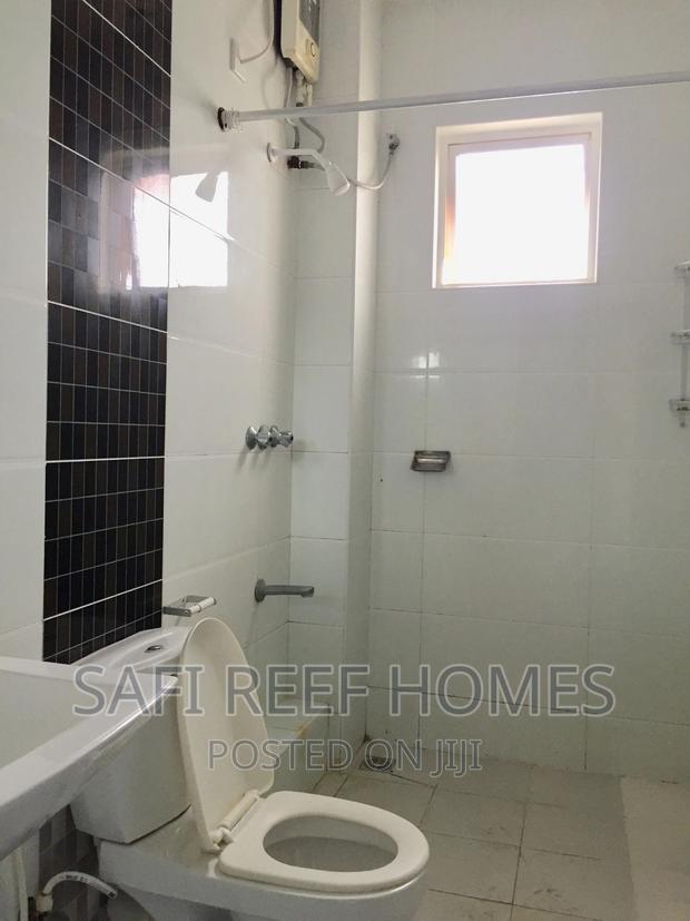 3bdrm Apartment in Kizingo for Rent - thumbnail 14