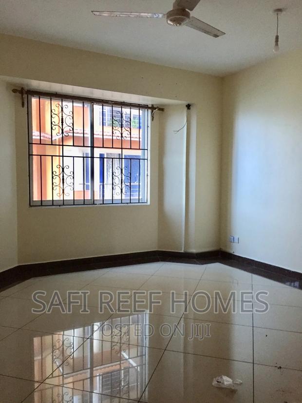 3bdrm Apartment in Kizingo for Rent - thumbnail 18