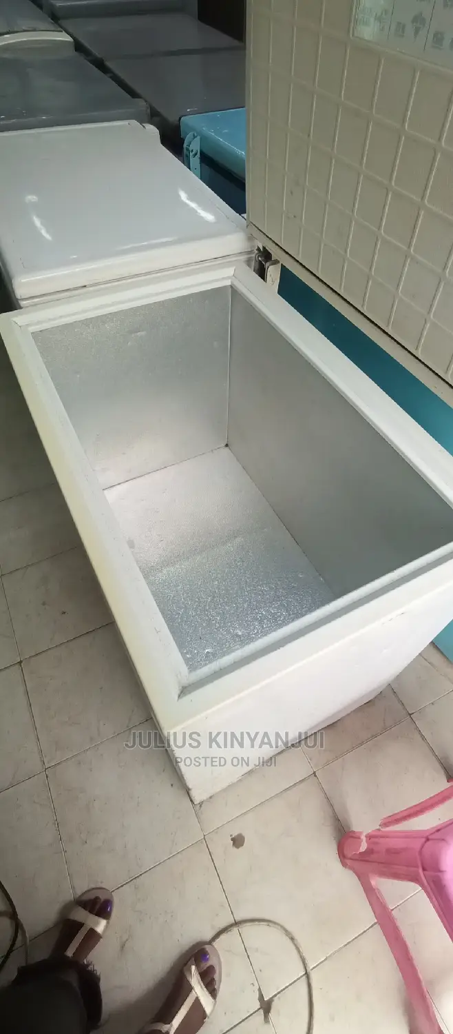 Deep Freezer 220litres