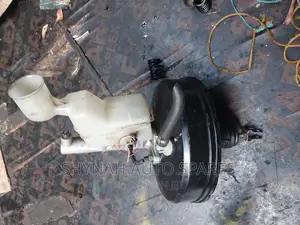 Ex Japan Brake Master Cylinder and Booster Toyota NZE,.