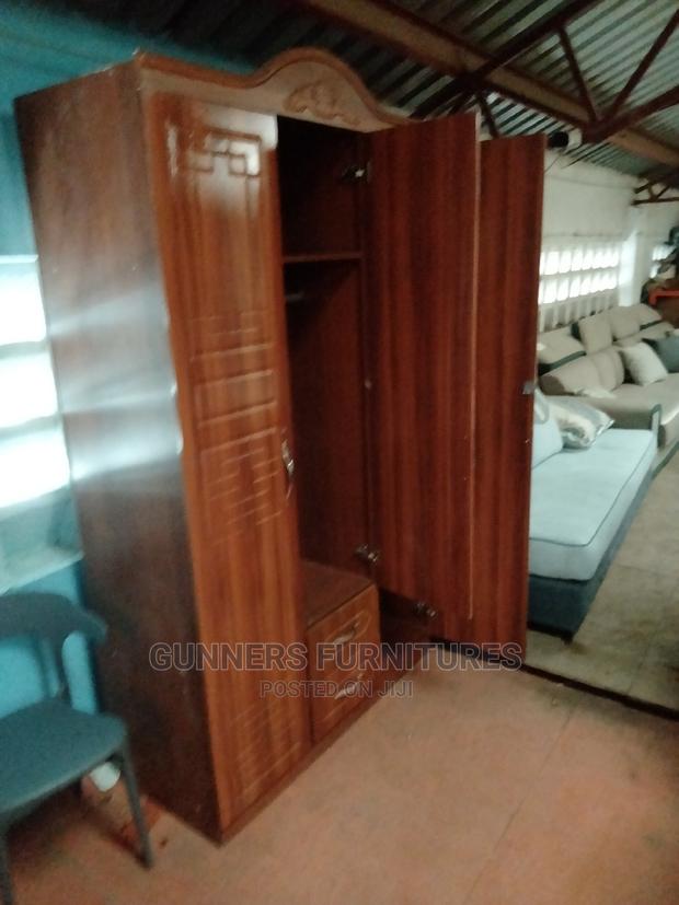 Wardrobe Wardrobe. - thumbnail 2