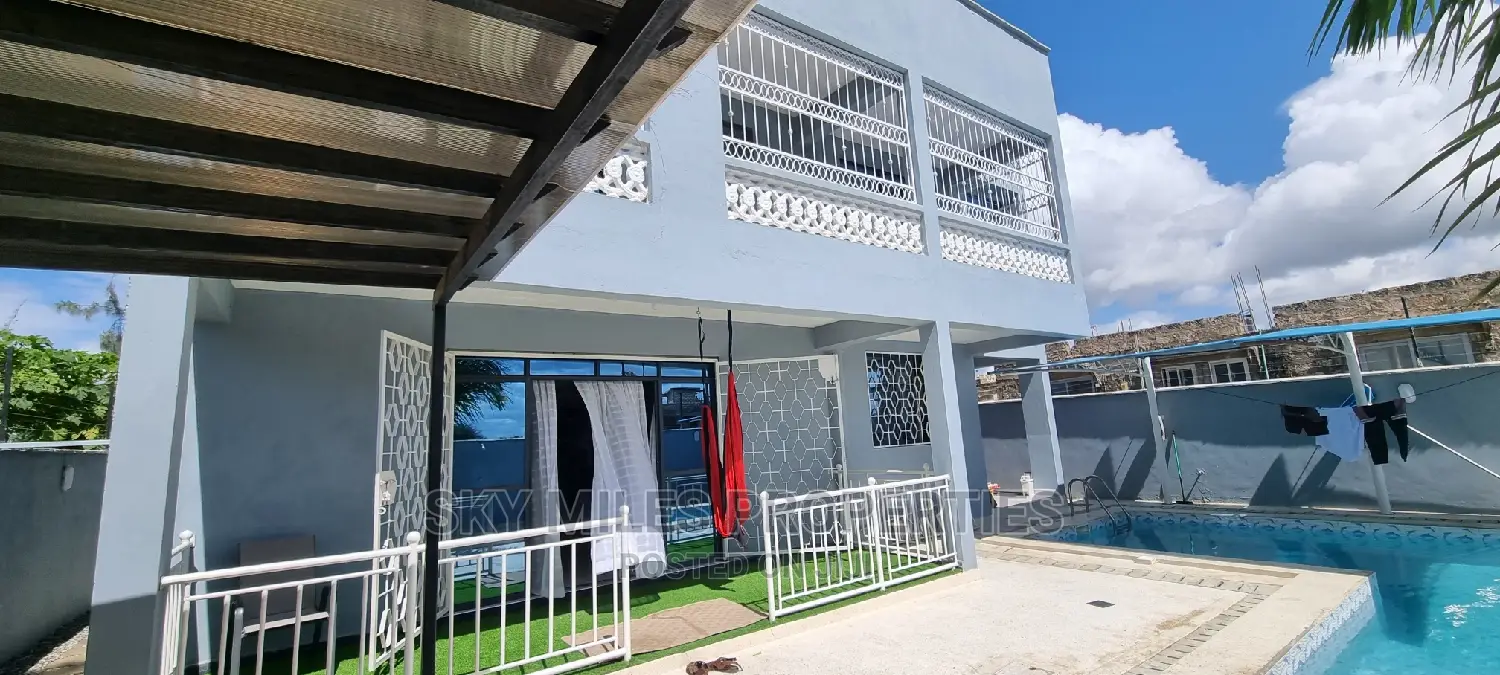 6bdrm Maisonette in Mtambo, Bamburi for sale