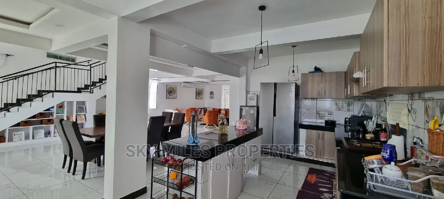 6bdrm Maisonette in Mtambo, Bamburi for sale