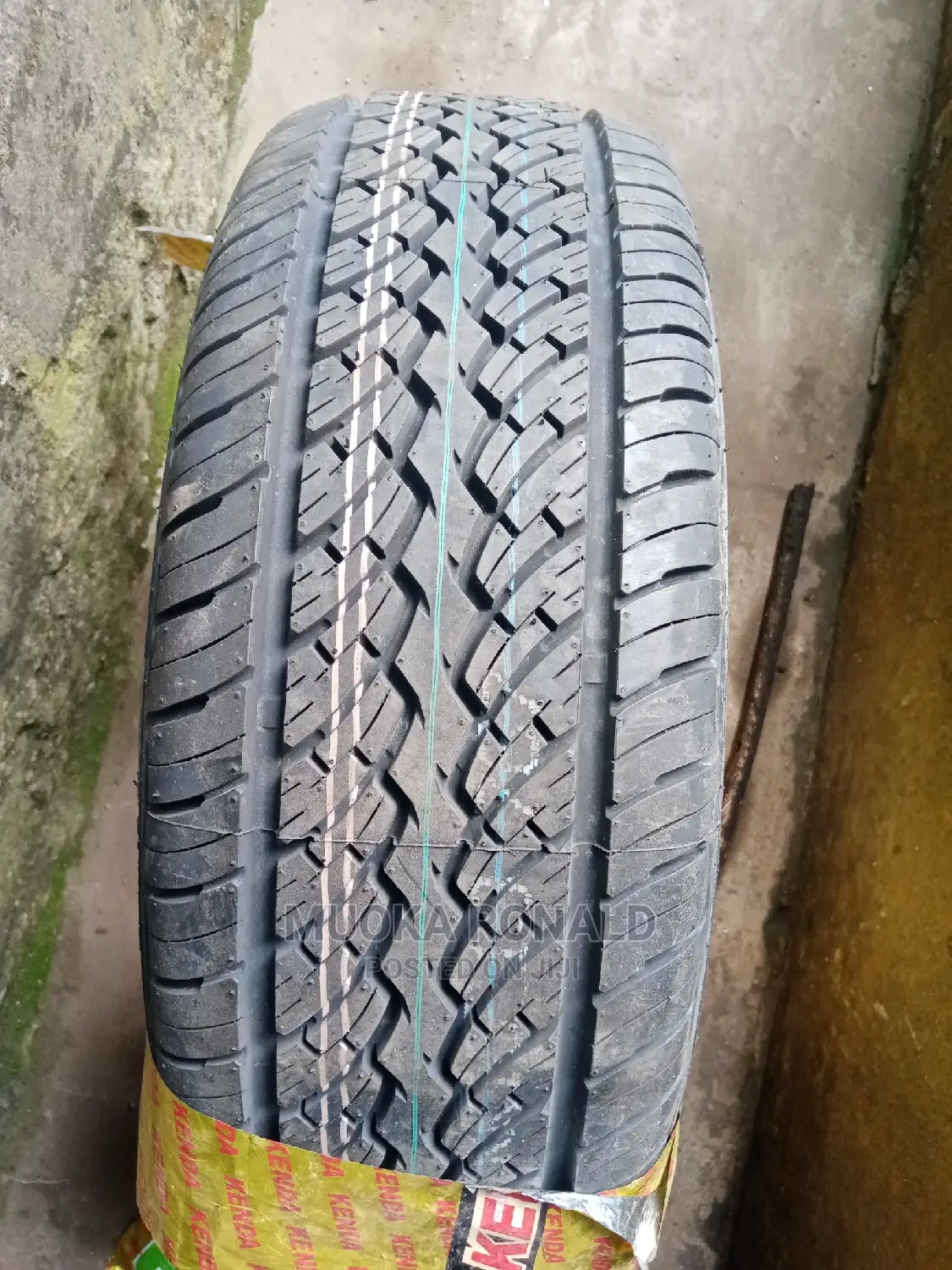 235/60r16 Kenda Tyre