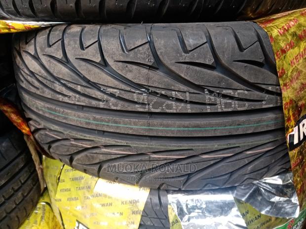 235/55r17 Kenda Tyre (KAISER KR20)