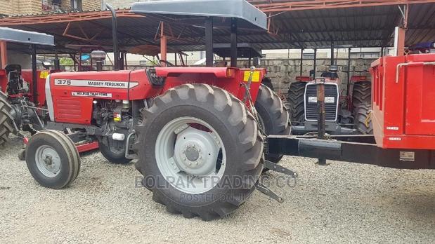 Massey Ferguson Tractor Trailer