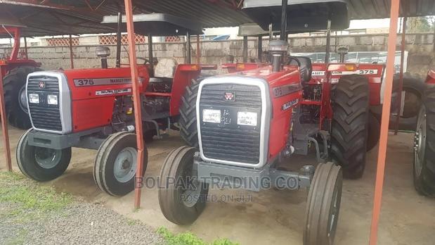 Massey Ferguson* Mf375 - main view