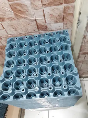 Heavy Duty Trays