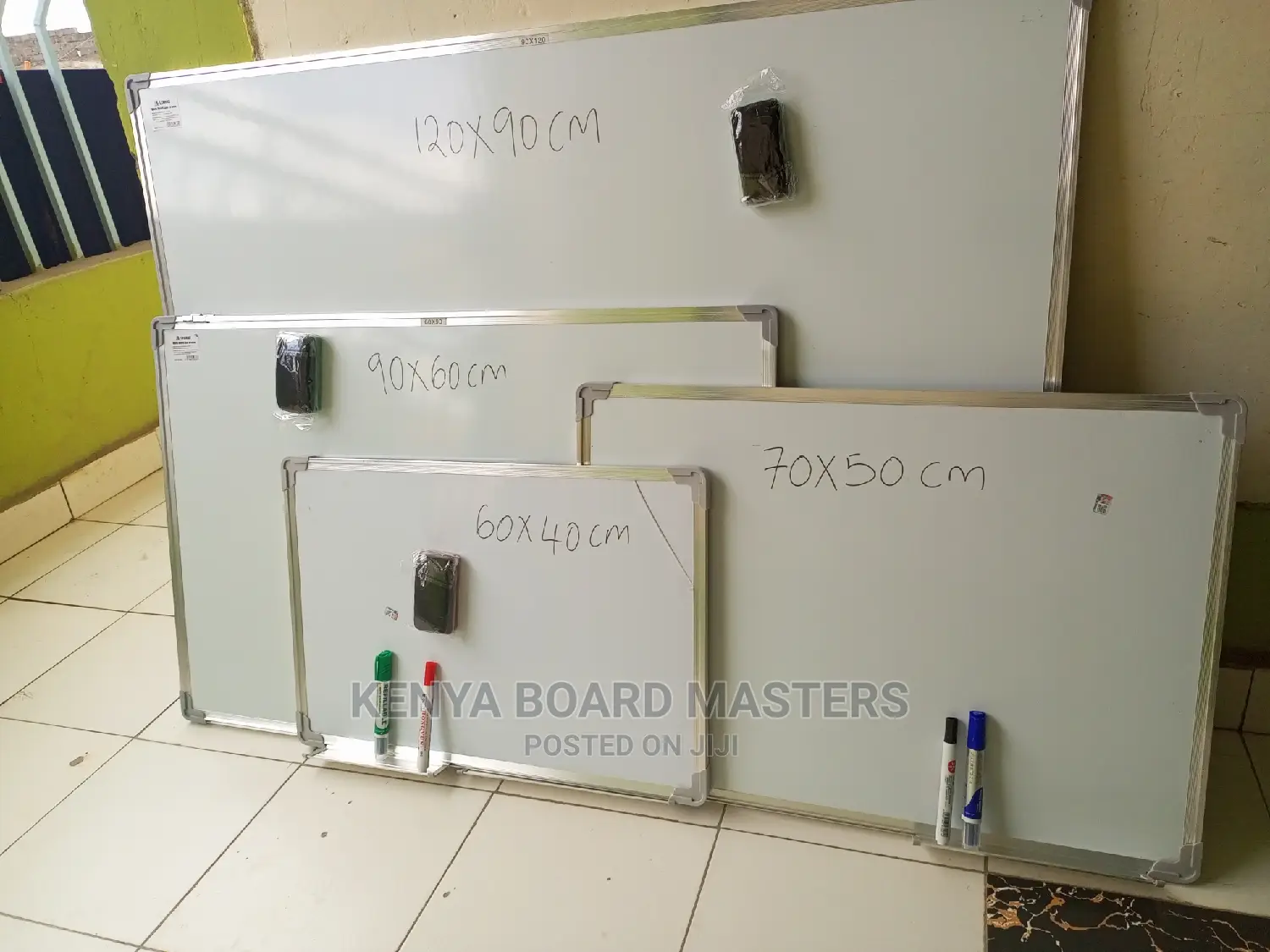 Let Kids Have Ease in Home School Programe With Whiteboards