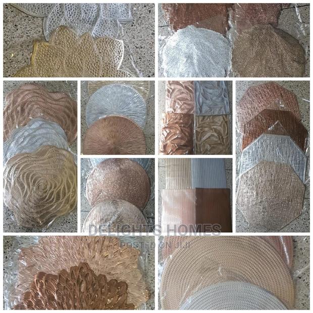 6pcs Classy Non ~ Woven Tablemats