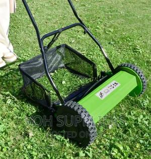 Manual Reel Grass Cutter - main view